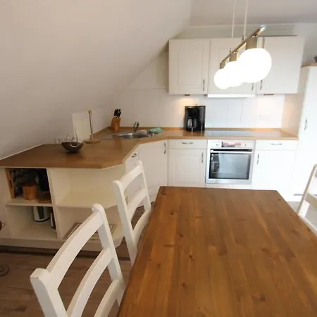 Apartment 7016 